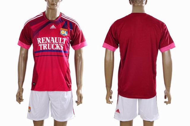 Lyon jerseys-001